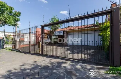 Casa com 3 quartos à venda na avenida montreal, 179, jardim lindóia, porto alegre, 243 m2 por r$ 980.000