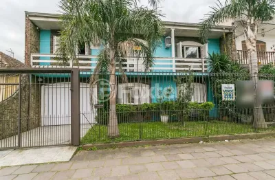 Casa com 3 quartos à venda na avenida minas gerais, 462, sarandi, porto alegre, 293 m2 por r$ 780.000