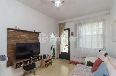 Casa com 2 quartos à venda na rua platão, 200, jardim itu sabará, porto alegre, 72 m2 por r$ 395.000