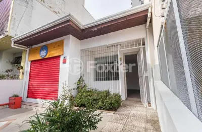 Casa comercial com 1 sala à venda na avenida lavras, 345, petrópolis, porto alegre, 124 m2 por r$ 1.300.000