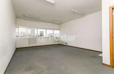 Sala comercial com 1 sala à venda na Rua Dom Pedro II, 1240, Higienópolis, Porto Alegre, 38 m2 por R$ 354.048
