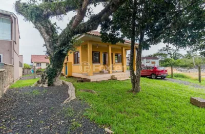 Casa em condomínio fechado com 3 quartos à venda na rua cabriúva, 330, são lucas, viamão, 120 m2 por r$ 495.000