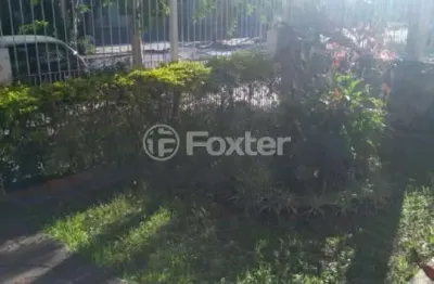 Casa com 3 quartos à venda na rua felipe de oliveira, 310, petrópolis, porto alegre, 200 m2 por r$ 950.000