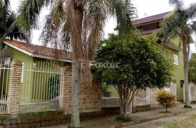 Casa com 3 quartos à venda na rua araucária, 568, fiuza, viamão, 173 m2 por r$ 266.000