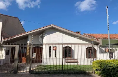 Casa com 3 quartos à venda na rua doutor eduardo marques júnior, 40, jardim itu sabará, porto alegre, 231 m2 por r$ 1.150.000