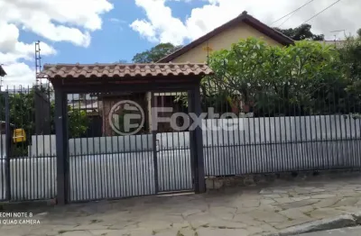 Casa com 2 quartos à venda na rua andré primo biazetto, 190, campo novo, porto alegre, 215 m2 por r$ 700.000