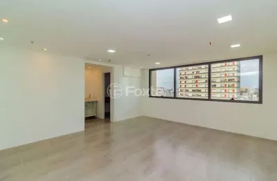 Sala comercial com 1 sala à venda na avenida independência, 1183, independência, porto alegre, 44 m2 por r$ 674.500