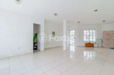 Casa com 5 quartos à venda na rua doutor joão césar krieger, 130, parque santa fé, porto alegre, 468 m2 por r$ 1.000.000