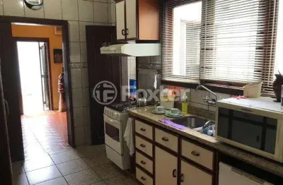 Casa com 5 quartos à venda na rua coronel jaime da costa pereira, 318, partenon, porto alegre, 270 m2 por r$ 798.000