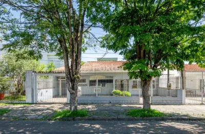 Casa com 3 quartos à venda na rua alfredo silveira dias, 223, nonoai, porto alegre, 315 m2 por r$ 850.000