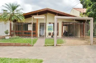 Casa com 3 quartos à venda na rua benjamim moresco, 380, ipanema, porto alegre, 150 m2 por r$ 798.000