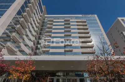 Sala comercial com 1 sala à venda na rua gomes jardim, 271, santana, porto alegre, 41 m2 por r$ 521.000