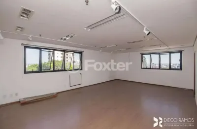 Sala comercial com 1 sala à venda na rua germano petersen júnior, 101, auxiliadora, porto alegre, 51 m2 por r$ 255.000