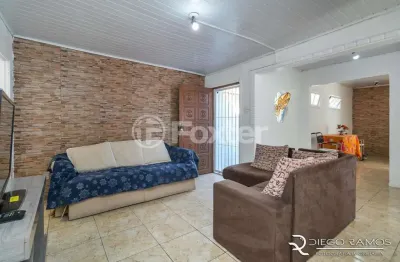 Casa comercial com 3 salas à venda na rua cirilo leite torres, 75, espírito santo, porto alegre, 110 m2 por r$ 700.000