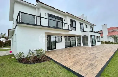 Casa em condomínio fechado com 5 quartos à venda na rua rs estrada do mar, 5990, centro, xangri-lá, 387 m2 por r$ 3.710.000