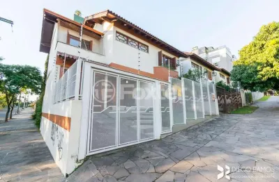 Casa com 3 quartos à venda na rua jornal o povo, 42, jardim itu sabará, porto alegre, 129 m2 por r$ 790.000