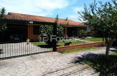 Casa com 7 quartos à venda na rua cariri, 98, vila assunção, porto alegre, 400 m2 por r$ 1.600.000