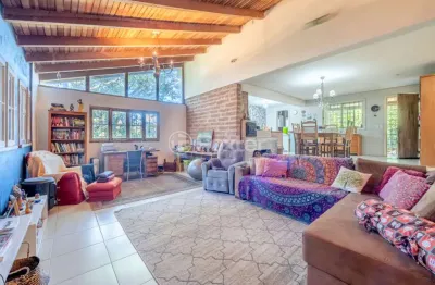 Casa com 3 quartos à venda na avenida professor oscar pereira, 6832, belém velho, porto alegre, 280 m2 por r$ 1.890.000