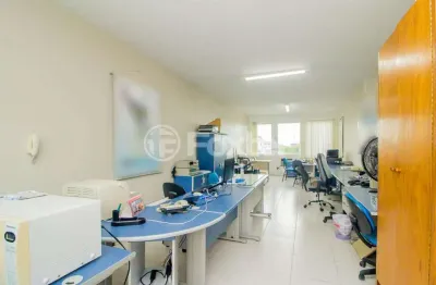 Sala comercial com 1 sala à venda na avenida cristóvão colombo, 1023, floresta, porto alegre, 52 m2 por r$ 160.000