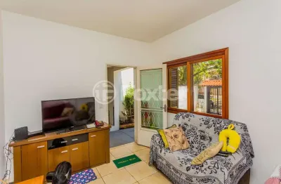 Casa com 4 quartos à venda na rua avaré, 183, jardim floresta, porto alegre, 160 m2 por r$ 650.000