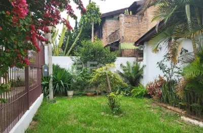 Casa com 3 quartos à venda na rua francisco braga, 32, partenon, porto alegre, 210 m2 por r$ 650.000