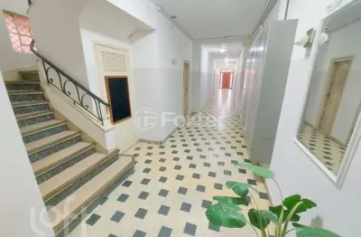 Apartamento com 3 quartos à venda na rua francisco ferrer, 395, rio branco, porto alegre, 96 m2 por r$ 450.000
