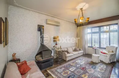 Casa comercial com 2 salas à venda na rua bernardino caetano fraga, 156, santa tereza, porto alegre, 258 m2 por r$ 796.000