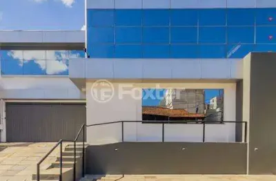 Prédio com 11 salas à venda na rua desembargador espiridião de lima medeiros, 168/170, três figueiras, porto alegre, 386 m2 por r$ 3.490.000