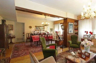 Apartamento com 3 quartos à venda na avenida independência, 1275, independência, porto alegre, 248 m2 por r$ 1.200.000