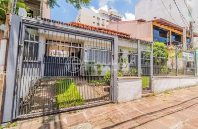 Casa com 3 quartos à venda na rua atanásio belmonte, 427, boa vista, porto alegre, 300 m2 por r$ 900.000