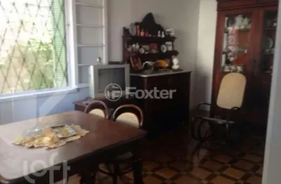 Casa com 3 quartos à venda na rua camerino, 124, petrópolis, porto alegre, 102 m2 por r$ 950.000
