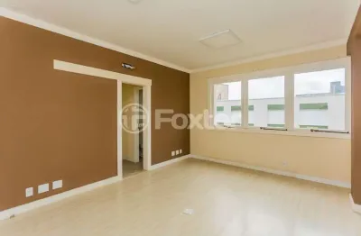 Sala comercial com 1 sala à venda na rua onofre pires, 31, azenha, porto alegre, 25 m2 por r$ 110.000