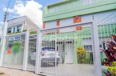 Casa com 4 quartos à venda na rua luiz de camões, 150, santo antônio, porto alegre, 277 m2 por r$ 750.000