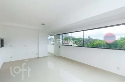 Apartamento com 3 quartos à venda na rua cipó, 1075, passo da areia, porto alegre, 131 m2 por r$ 720.000