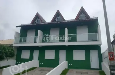 Casa com 2 quartos à venda na rua manoel fernandes, 250, guarujá, porto alegre, 92 m2 por r$ 365.000