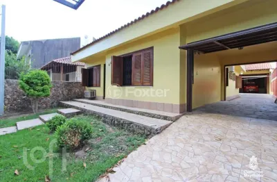 Casa com 3 quartos à venda na avenida carneiro da fontoura, 651, jardim são pedro, porto alegre, 195 m2 por r$ 795.000
