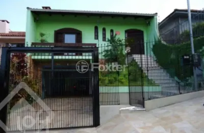 Casa com 4 quartos à venda na rua hipólito da costa, 63, santa tereza, porto alegre, 330 m2 por r$ 800.000
