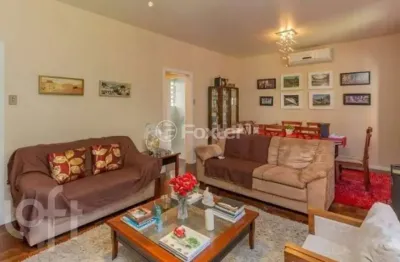 Casa com 4 quartos à venda na rua carlos legori, 32, passo da areia, porto alegre, 220 m2 por r$ 1.250.000