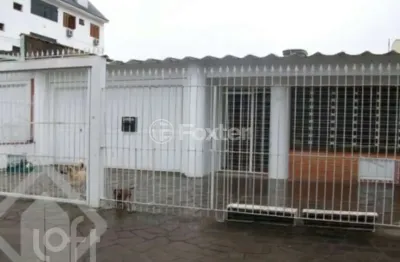 Casa com 4 quartos à venda na avenida bispo joão scalabrini, 35, jardim itu sabará, porto alegre, 400 m2 por r$ 750.000
