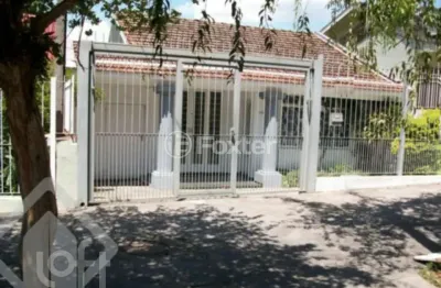 Casa com 3 quartos à venda na rua doutor eduardo chartier, 100, passo da areia, porto alegre, 150 m2 por r$ 850.000
