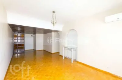 Apartamento com 3 quartos à venda na rua pinto bandeira, 498, centro histórico, porto alegre, 118 m2 por r$ 399.000