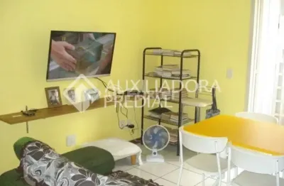 Apartamento com 2 quartos à venda na rua comendador azevedo, 464, floresta, porto alegre, 63 m2 por r$ 320.000
