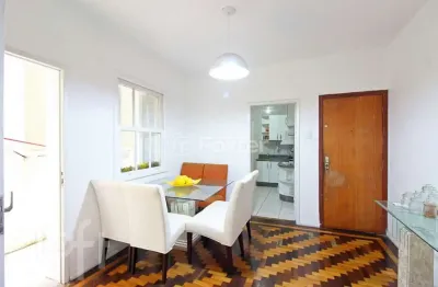 Apartamento com 2 quartos à venda na rua duque de caxias, 1717, centro histórico, porto alegre, 96 m2 por r$ 450.000