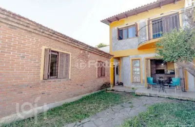 Casa com 3 quartos à venda na rua artur azevedo, 54, partenon, porto alegre, 160 m2 por r$ 540.000