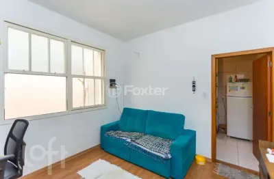 Apartamento com 2 quartos à venda na rua visconde do rio branco, 582, floresta, porto alegre, 76 m2 por r$ 334.000