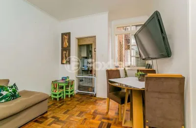Apartamento com 1 quarto à venda na rua vinte e quatro de maio, 82, centro histórico, porto alegre, 39 m2 por r$ 167.000