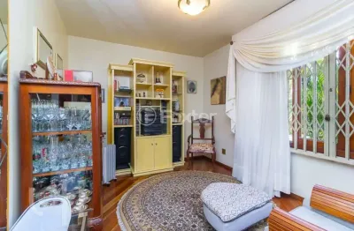 Casa com 5 quartos à venda na rua primeiro de março, 721, vila são josé, porto alegre, 407 m2 por r$ 1.150.000