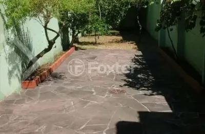 Casa com 3 quartos à venda na rua domingos crescêncio, 393, santana, porto alegre, 136 m2 por r$ 850.000