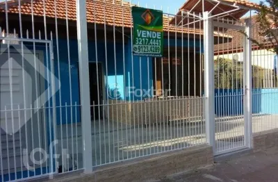 Casa com 9 quartos à venda na rua nossa senhora medianeira, 70, medianeira, porto alegre, 250 m2 por r$ 690.000