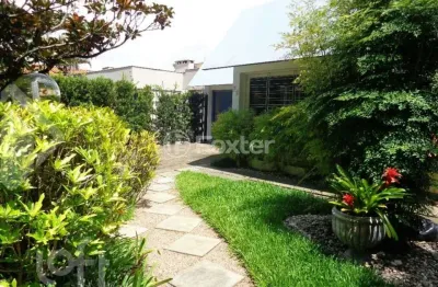 Casa com 4 quartos à venda na avenida arlindo pasqualini, 72, jardim isabel, porto alegre, 266 m2 por r$ 1.500.000